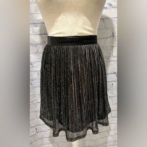 Ardene - Metallic Mini Pleated Skirt. Size: XS
